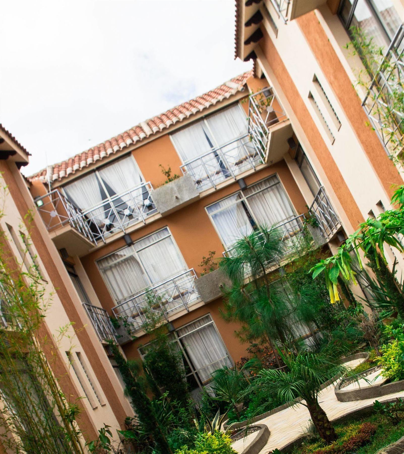 Axkan Arte Hotel San Cristobal de las Casas Bagian luar foto